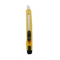 Cutter plastique 9mm access